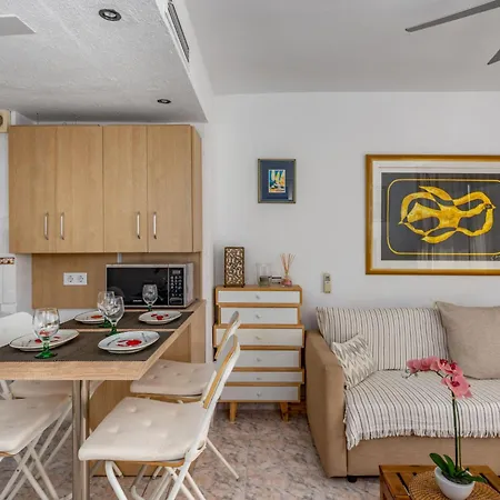 O-house By Interhome